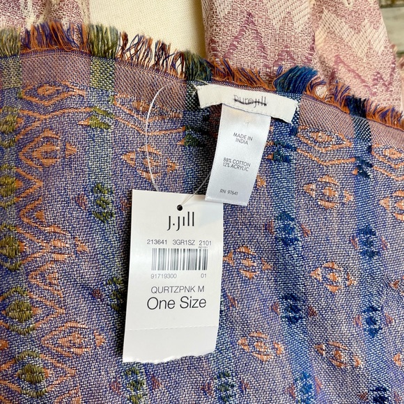 J Jill Quartz Tapestry Fringe Scarf Pink Blue Hues One Size Women's NEW - Picture 3 of 5